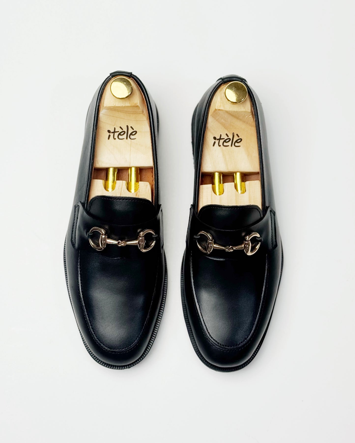 Dára Black Horsebit Loafer