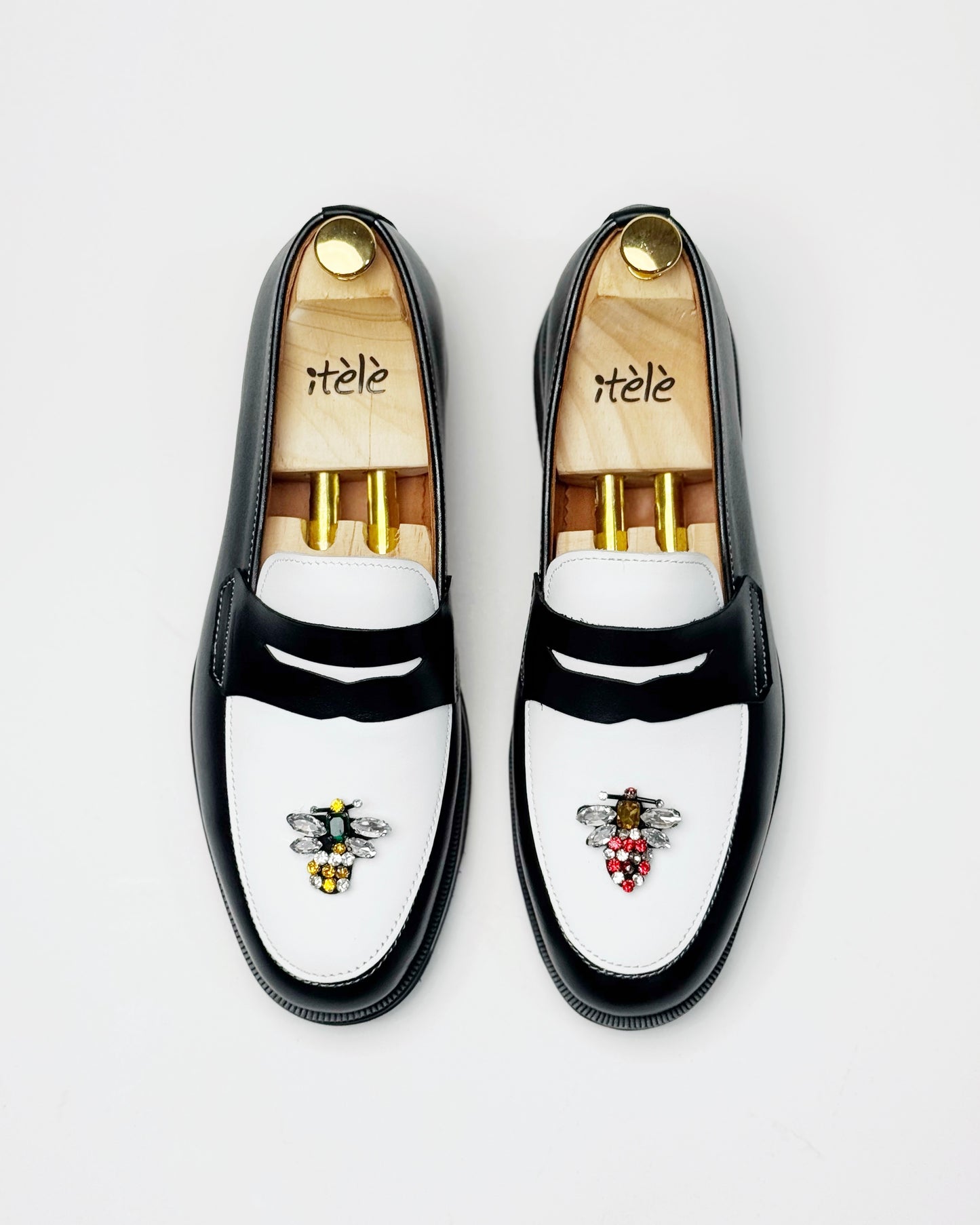 Dára Rhinestones Bee penny loafers