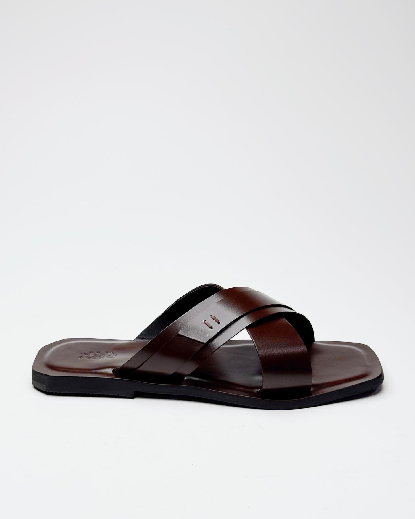 Lewi brown cross strap