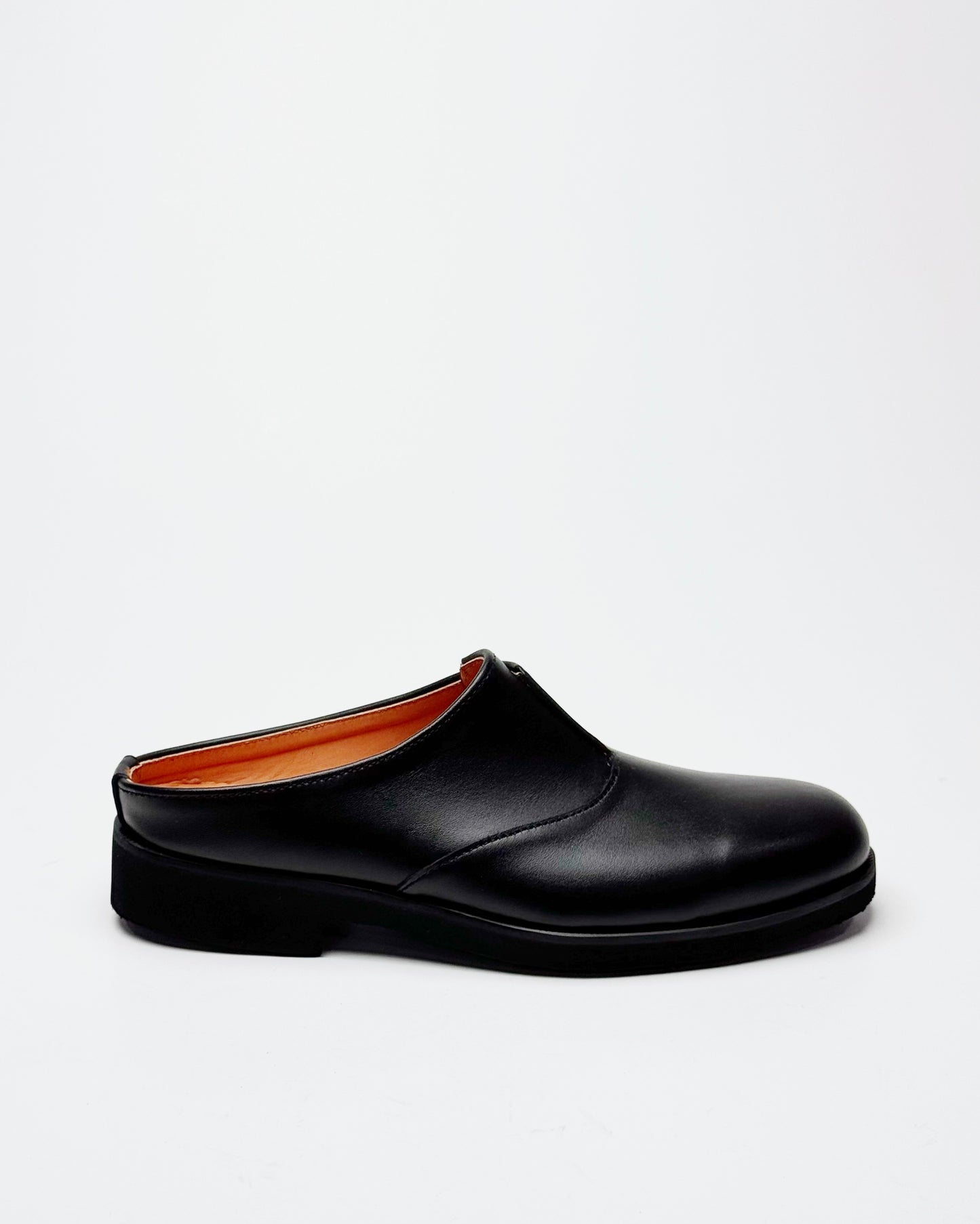 Kwalii black mule