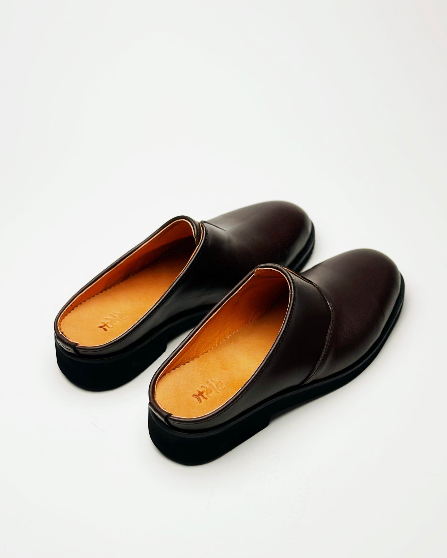 Kwalii brown mule