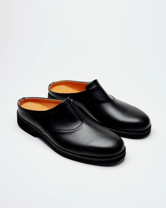 Kwalii black mule